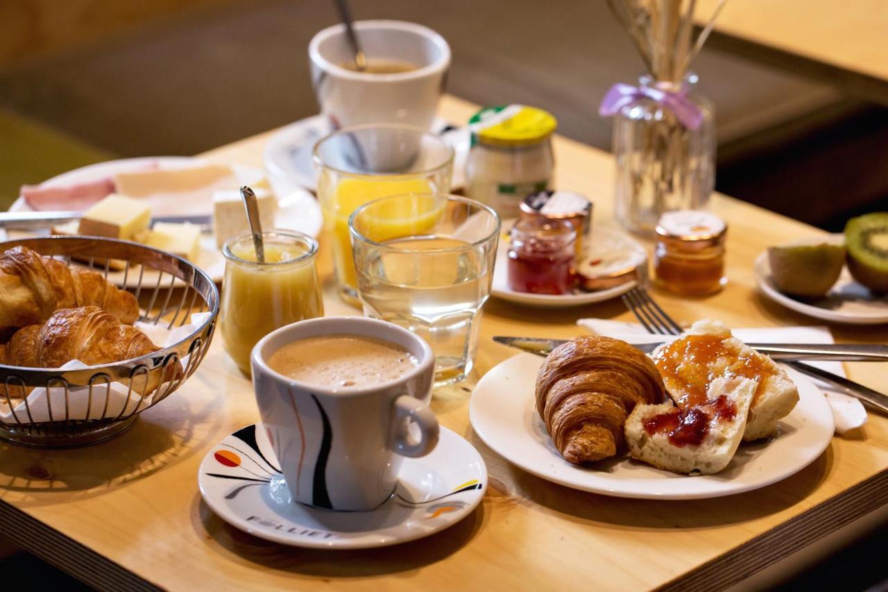 Gaston Hotel Parijs
